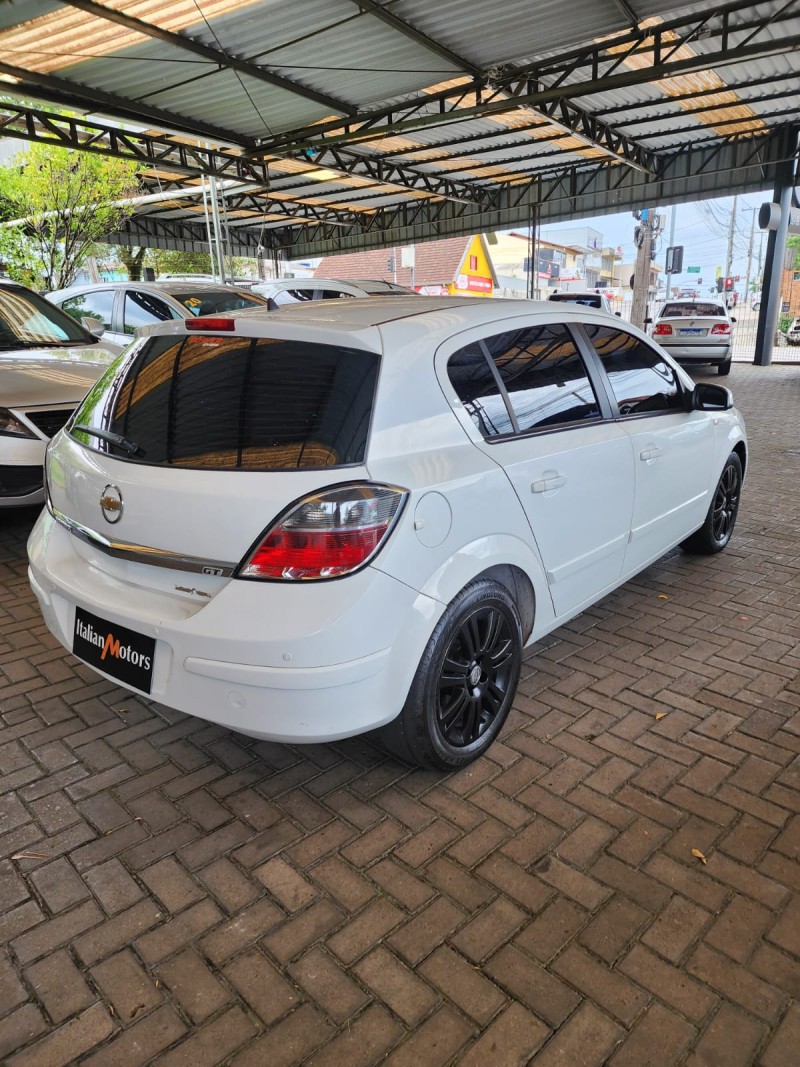 VECTRA 2.0 SFI GT HATCH 8V FLEX 4P AUTOMÁTICO - 2009 - CAXIAS DO SUL