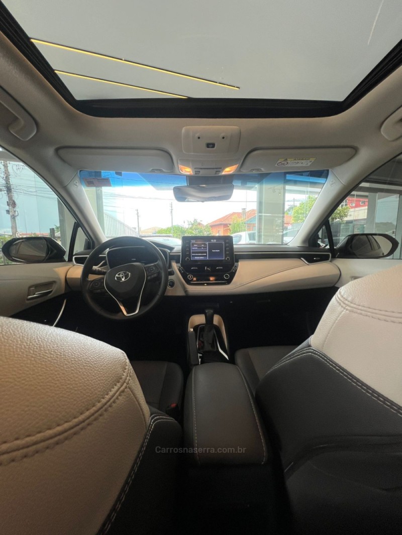 COROLLA 2.0 ALTIS PREMIUM 16V FLEX 4P AUTOMÁTICO - 2022 - CAXIAS DO SUL