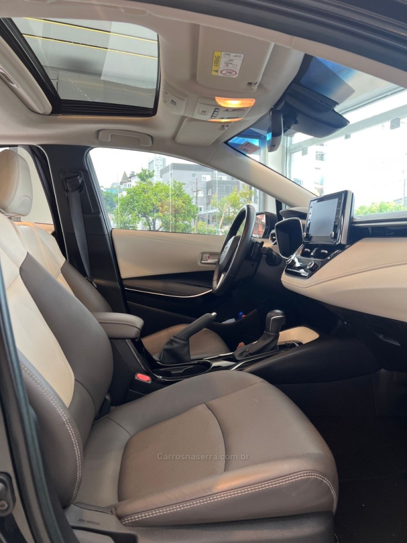 COROLLA 2.0 ALTIS PREMIUM 16V FLEX 4P AUTOMÁTICO - 2022 - CAXIAS DO SUL