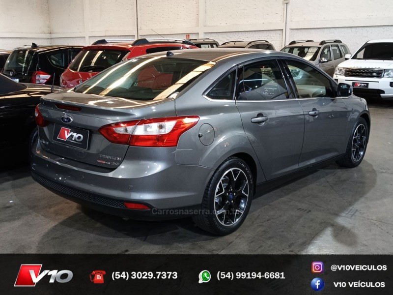 FOCUS 2.0 TITANIUM SEDAN 16V FLEX 4P AUTOMÁTICO - 2015 - CAXIAS DO SUL