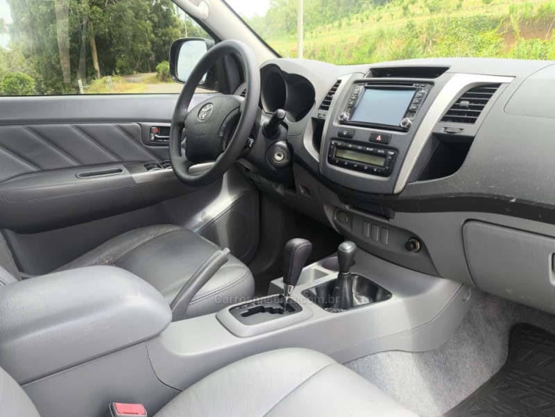 HILUX 3.0 SRV 4X4 CD 16V TURBO INTERCOOLER DIESEL 4P AUTOMÁTICO - 2009 - CAXIAS DO SUL