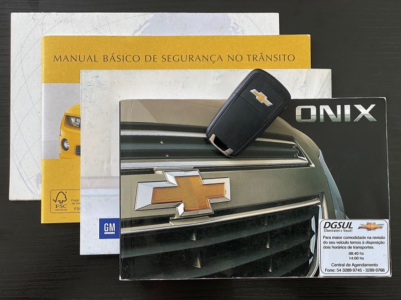 ONIX 1.4 MPFI LTZ 8V FLEX 4P MANUAL - 2015 - CAXIAS DO SUL