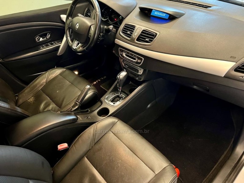 FLUENCE 2.0 DYNAMIQUE PLUS 16V FLEX 4P AUTOMÁTICO - 2014 - BOM RETIRO DO SUL