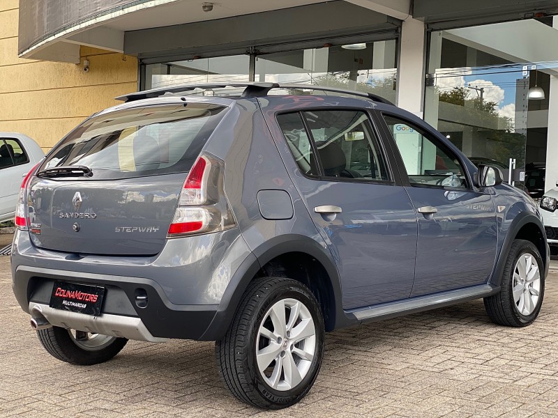 SANDERO 1.6 STEPWAY 16V FLEX 4P MANUAL - 2012 - CAXIAS DO SUL