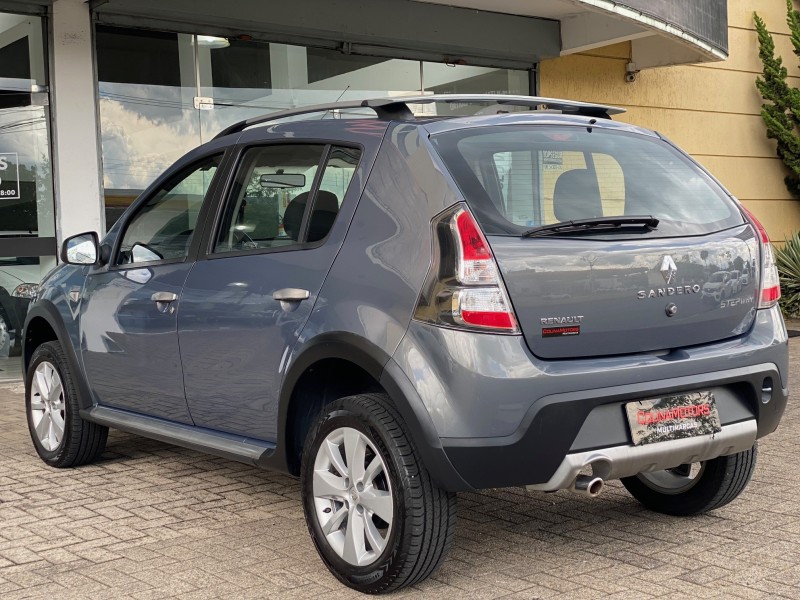SANDERO 1.6 STEPWAY 16V FLEX 4P MANUAL - 2012 - CAXIAS DO SUL
