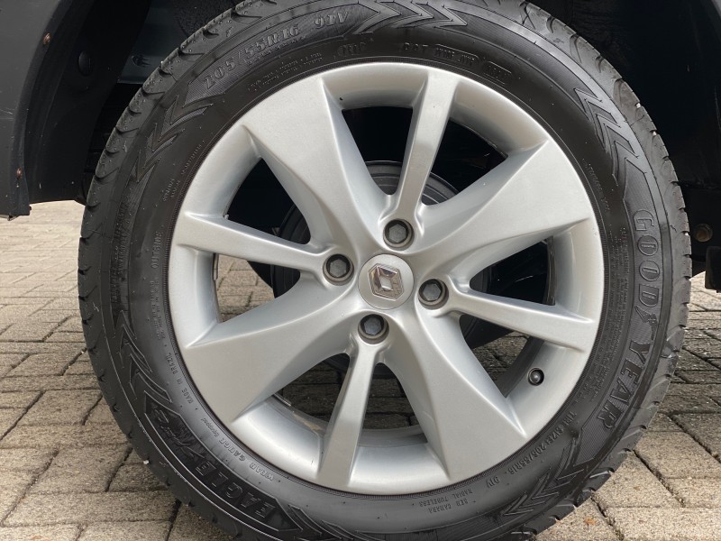 SANDERO 1.6 STEPWAY 16V FLEX 4P MANUAL - 2012 - CAXIAS DO SUL