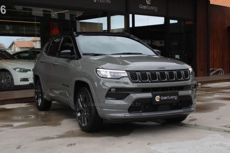 COMPASS 1.3 SERIE S T270 16V TURBO FLEX 4P AUTOMÁTICO - 2025 - CAXIAS DO SUL