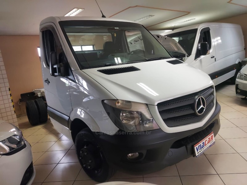 SPRINTER 2.2 CHASSI 515 LONGO DIESEL 3P MANUAL - 2019 - BENTO GONçALVES