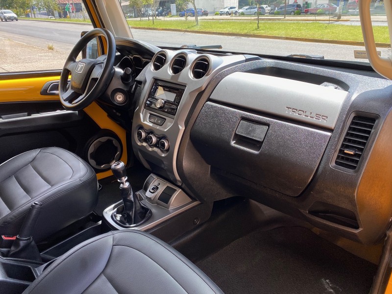 T4 3.2 XLT 4X4 20V TURBO INTERCOOLER DIESEL 2P MANUAL - 2015 - CAXIAS DO SUL