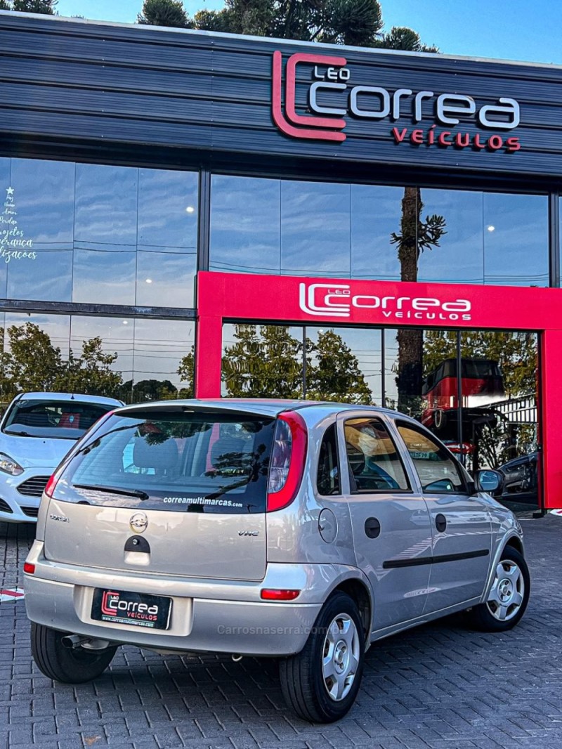CORSA 1.0 MPFI 8V GASOLINA 4P MANUAL - 2004 - CANELA