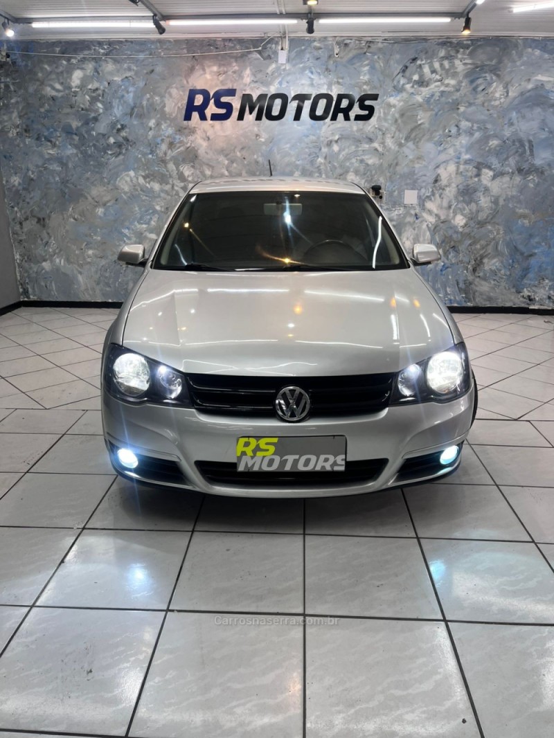 GOLF 1.6 MI 8V GASOLINA 4P MANUAL - 2008 - CAXIAS DO SUL