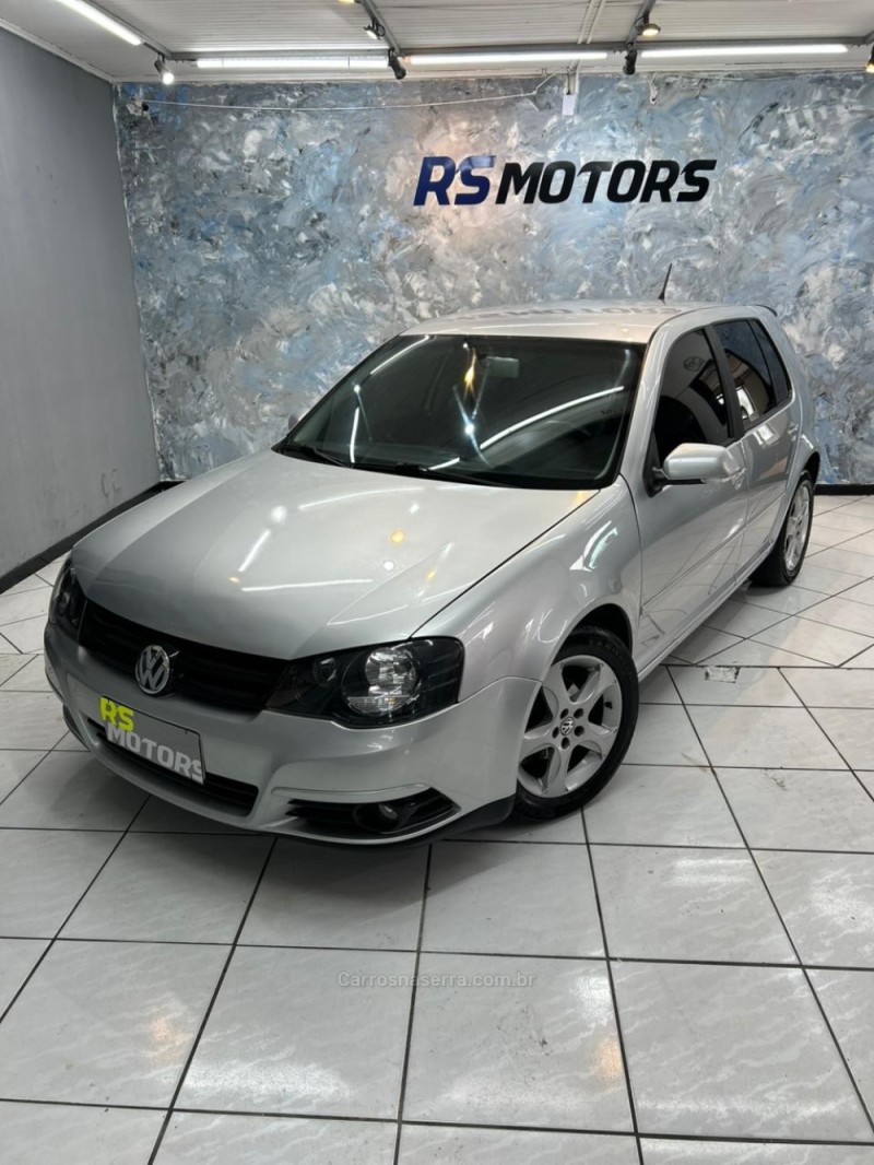 GOLF 1.6 MI 8V GASOLINA 4P MANUAL - 2008 - CAXIAS DO SUL