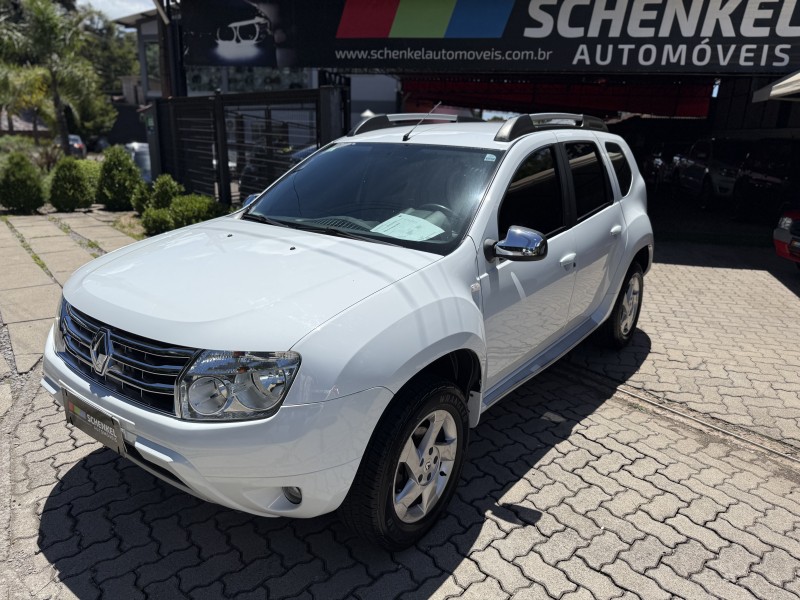DUSTER 1.6 DYNAMIQUE 4X2 16V FLEX 4P MANUAL - 2015 - NOVA PETRóPOLIS