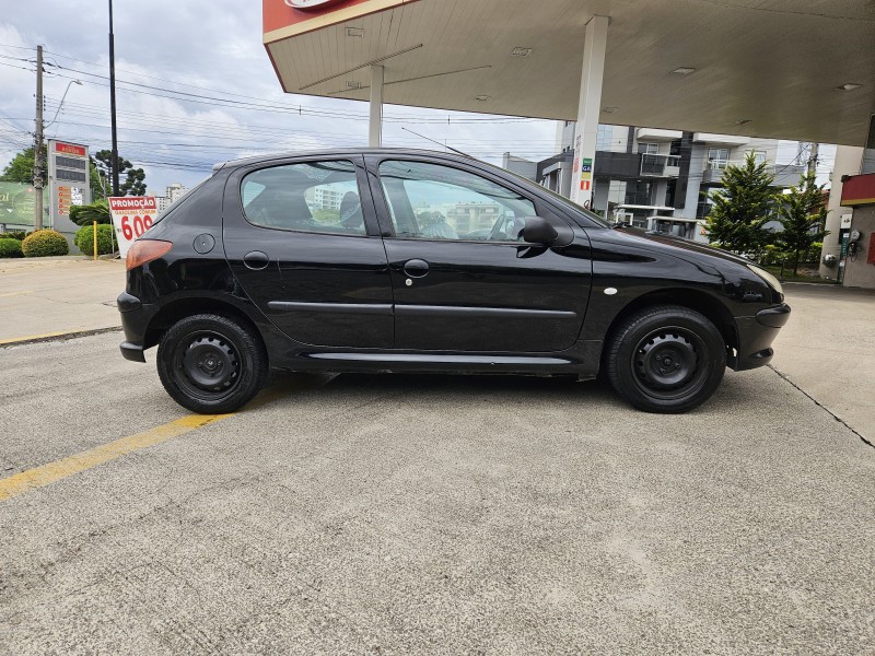 206 1.0 SENSATION 16V GASOLINA 4P MANUAL - 2006 - CAXIAS DO SUL