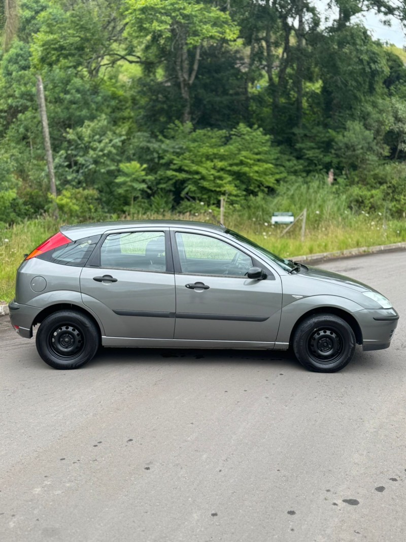FOCUS 1.6 8V FLEX 4P MANUAL - 2007 - BENTO GONçALVES