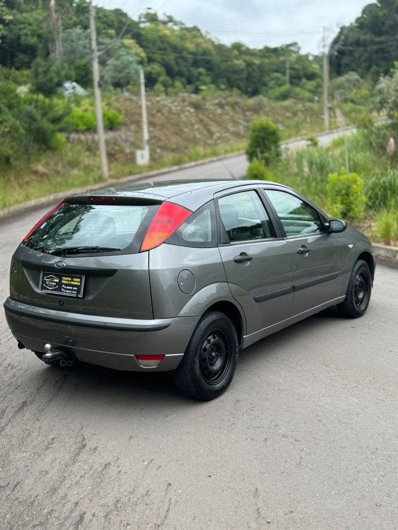 FOCUS 1.6 8V FLEX 4P MANUAL - 2007 - BENTO GONçALVES