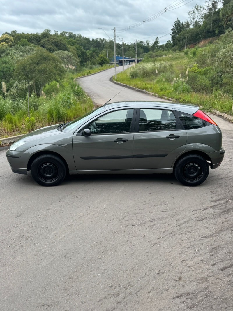 FOCUS 1.6 8V FLEX 4P MANUAL - 2007 - BENTO GONçALVES