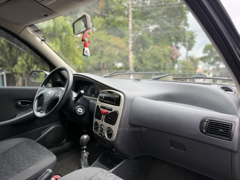 PALIO 1.0 MPI FIRE CELEBRATION 8V FLEX 4P MANUAL - 2007 - PAROBé