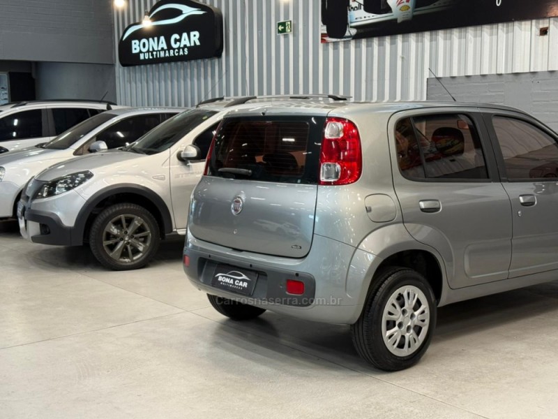 UNO 1.0 EVO VIVACE 8V FLEX 4P MANUAL - 2013 - CAXIAS DO SUL