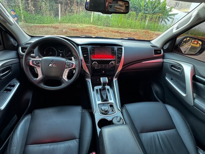 PAJERO SPORT 2.4 HPE 4X4 DIESEL 4P AUTOMÁTICA - 2020 - FELIZ