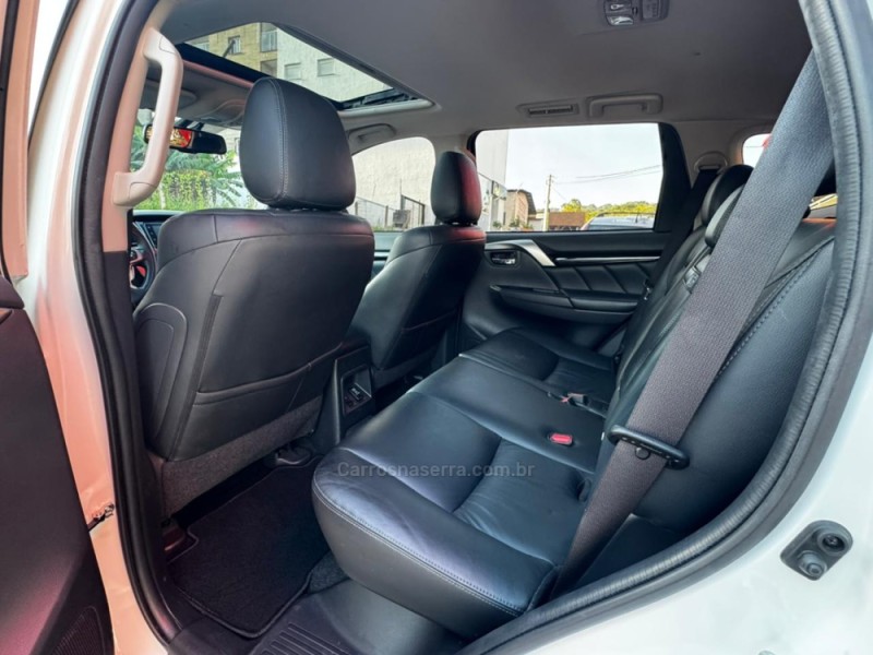 PAJERO SPORT 2.4 HPE 4X4 DIESEL 4P AUTOMÁTICA - 2020 - FELIZ