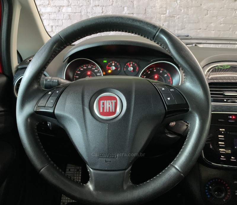 PUNTO 1.8 SPORTING 16V FLEX 4P AUTOMATIZADO - 2014 - CAXIAS DO SUL