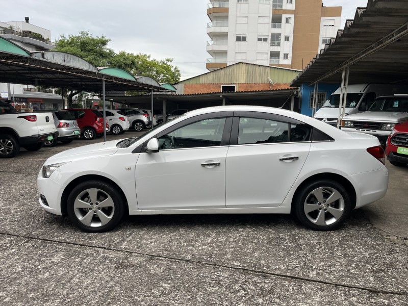 CRUZE 1.8 LT 16V FLEX 4P AUTOMÁTICO - 2014 - GARIBALDI