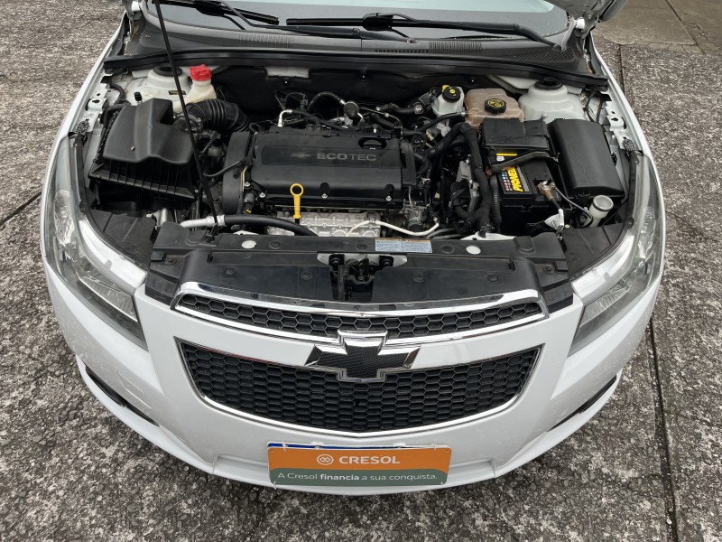 CRUZE 1.8 LT 16V FLEX 4P AUTOMÁTICO - 2014 - GARIBALDI