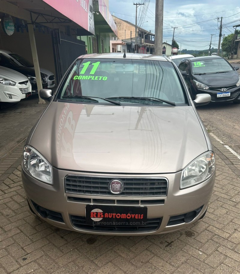 SIENA 1.4 MPI EL 8V FLEX 4P MANUAL - 2011 - PAROBé