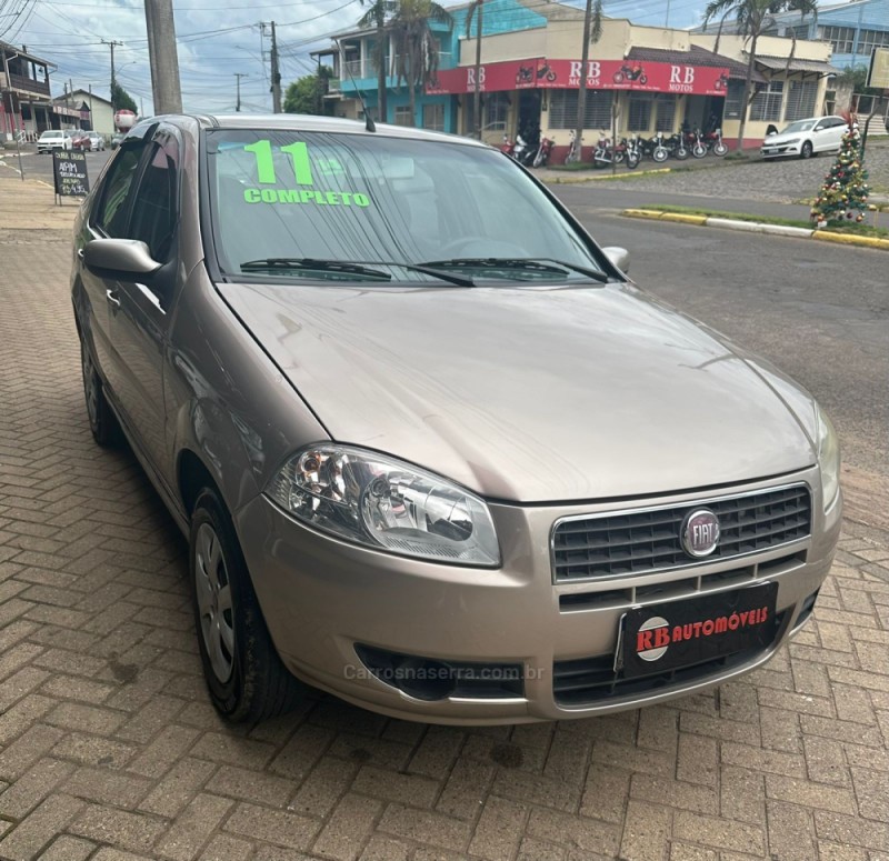 SIENA 1.4 MPI EL 8V FLEX 4P MANUAL - 2011 - PAROBé