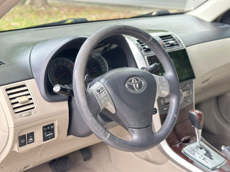 COROLLA 2.0 ALTIS 16V FLEX 4P AUTOMÁTICO - 2013 - DOIS IRMãOS