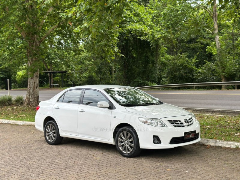 COROLLA 2.0 ALTIS 16V FLEX 4P AUTOMÁTICO - 2013 - DOIS IRMãOS
