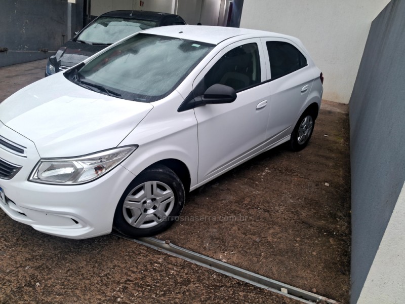 ONIX 1.0 LT 12V FLEX 4P MANUAL - 2015 - BENTO GONçALVES