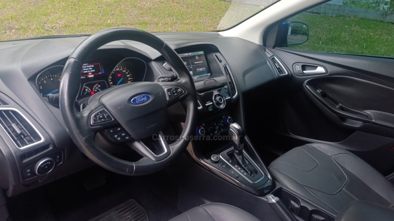 FOCUS 2.0 TITANIUM PLUS HATCH 16V FLEX 4P AUTO - 2016 - CAXIAS DO SUL