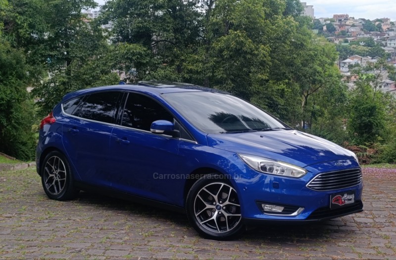 FOCUS 2.0 TITANIUM PLUS HATCH 16V FLEX 4P AUTO - 2016 - CAXIAS DO SUL