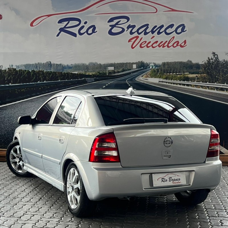 ASTRA 2.0 MPFI CD 8V GASOLINA 4P MANUAL - 2004 - CAXIAS DO SUL