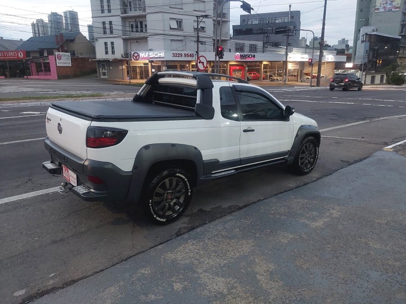 STRADA 1.8 MPI ADVENTURE CE 8V FLEX 2P MANUAL - 2016 - CAXIAS DO SUL