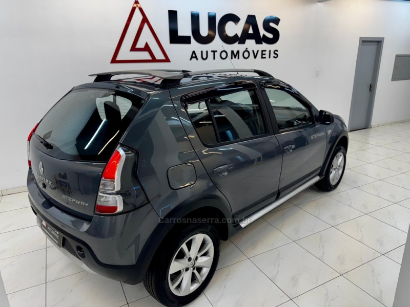 SANDERO 1.6 STEPWAY 16V FLEX 4P AUTOMÁTICO - 2014 - BOM RETIRO DO SUL