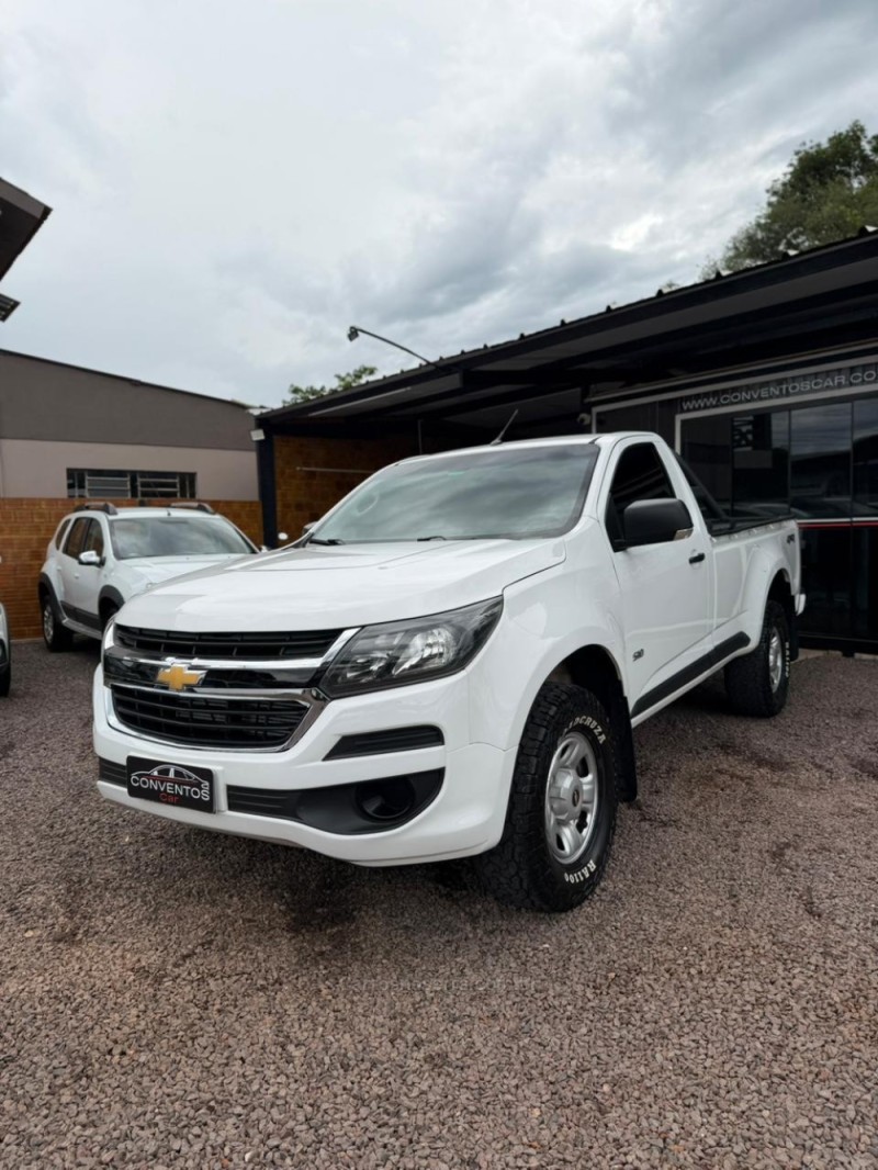S10 2.8 LS 4X4 CS 16V TURBO DIESEL 2P MANUAL - 2018 - LAJEADO