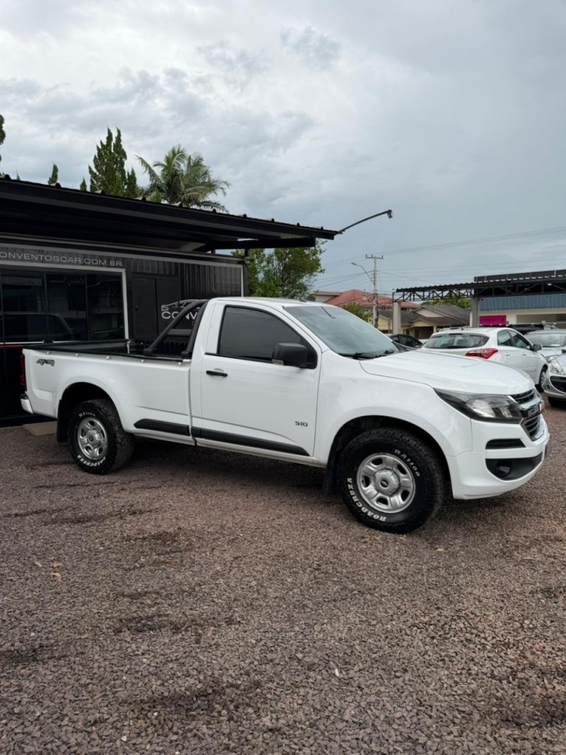 S10 2.8 LS 4X4 CS 16V TURBO DIESEL 2P MANUAL - 2018 - LAJEADO