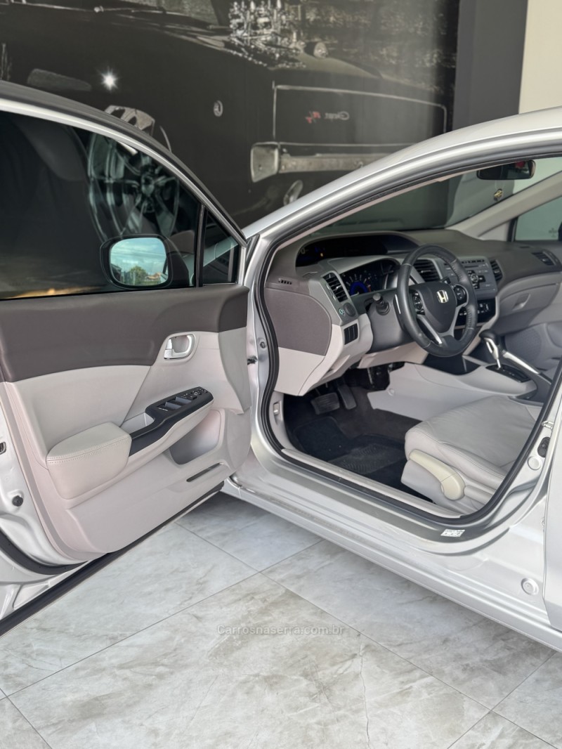 CIVIC 2.0 LXR 16V FLEX 4P AUTOMÁTICO - 2014 - CAXIAS DO SUL