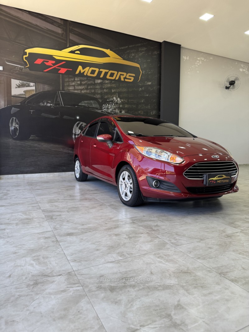 FIESTA 1.6 SE PLUS SEDAN 16V FLEX 4P AUTOMÁTICO - 2014 - CAXIAS DO SUL