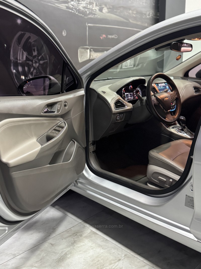 CRUZE 1.4 TURBO LT SPORT6 16V FLEX 4P AUTOMÁTICO - 2017 - CAXIAS DO SUL
