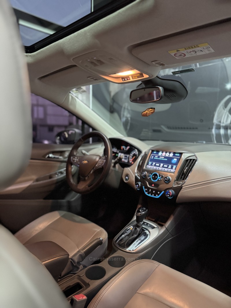 CRUZE 1.4 TURBO LT SPORT6 16V FLEX 4P AUTOMÁTICO - 2017 - CAXIAS DO SUL