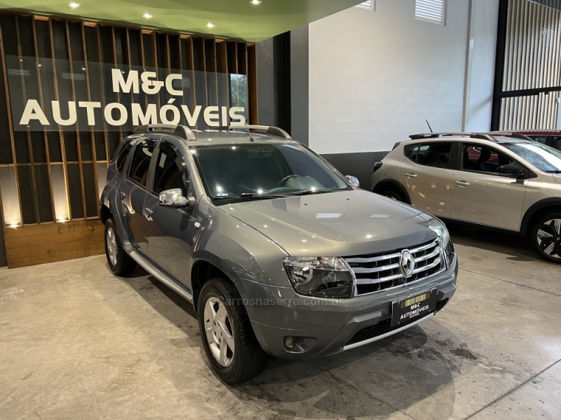 DUSTER 1.6 DYNAMIQUE 4X2 16V FLEX 4P MANUAL - 2014 - CAXIAS DO SUL