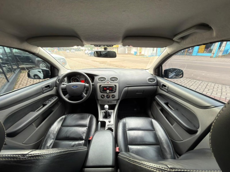 FOCUS 2.0 GLX 16V FLEX 4P MANUAL - 2009 - LAGOA VERMELHA