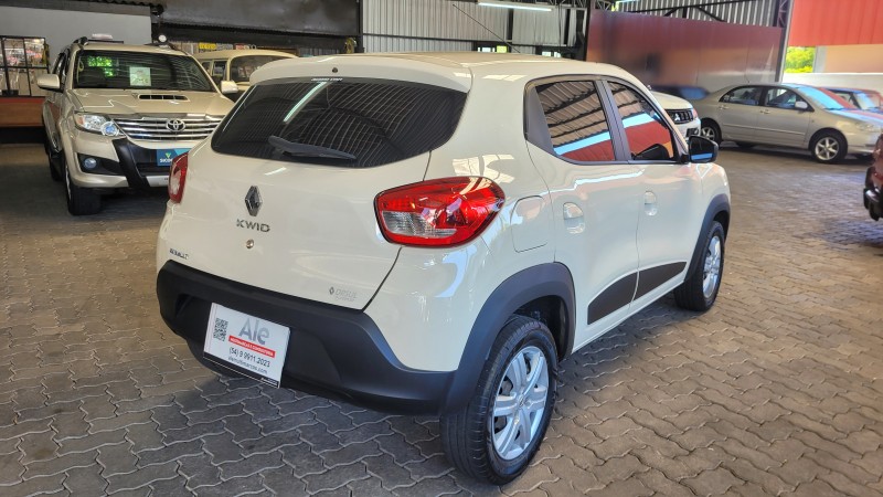KWID 1.0 12V SCE FLEX ZEN MANUAL - 2021 - GARIBALDI