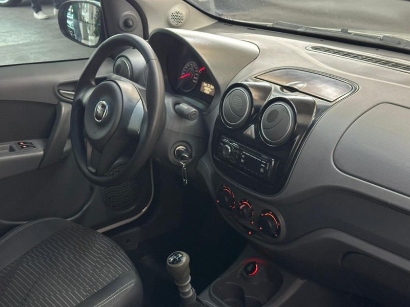 PALIO 1.4 MPI ATTRACTIVE 8V FLEX 4P MANUAL - 2013 - CAXIAS DO SUL