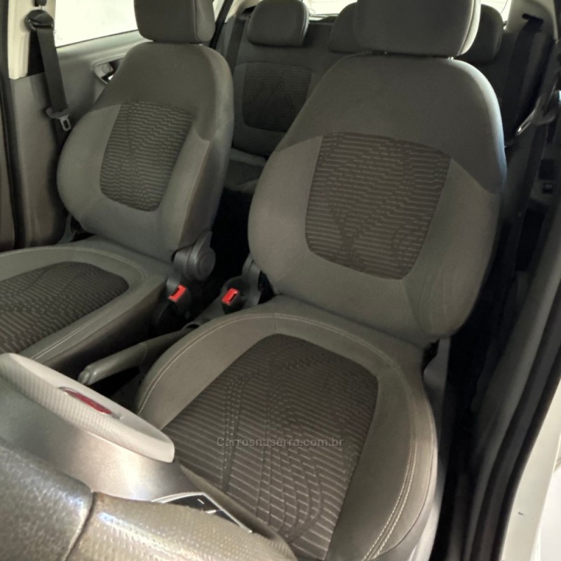 PALIO 1.0 MPI ATTRACTIVE 8V FLEX 4P MANUAL - 2016 - VACARIA