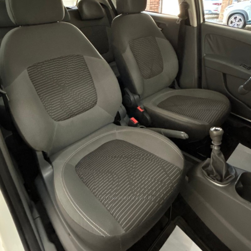 PALIO 1.0 MPI ATTRACTIVE 8V FLEX 4P MANUAL - 2016 - VACARIA